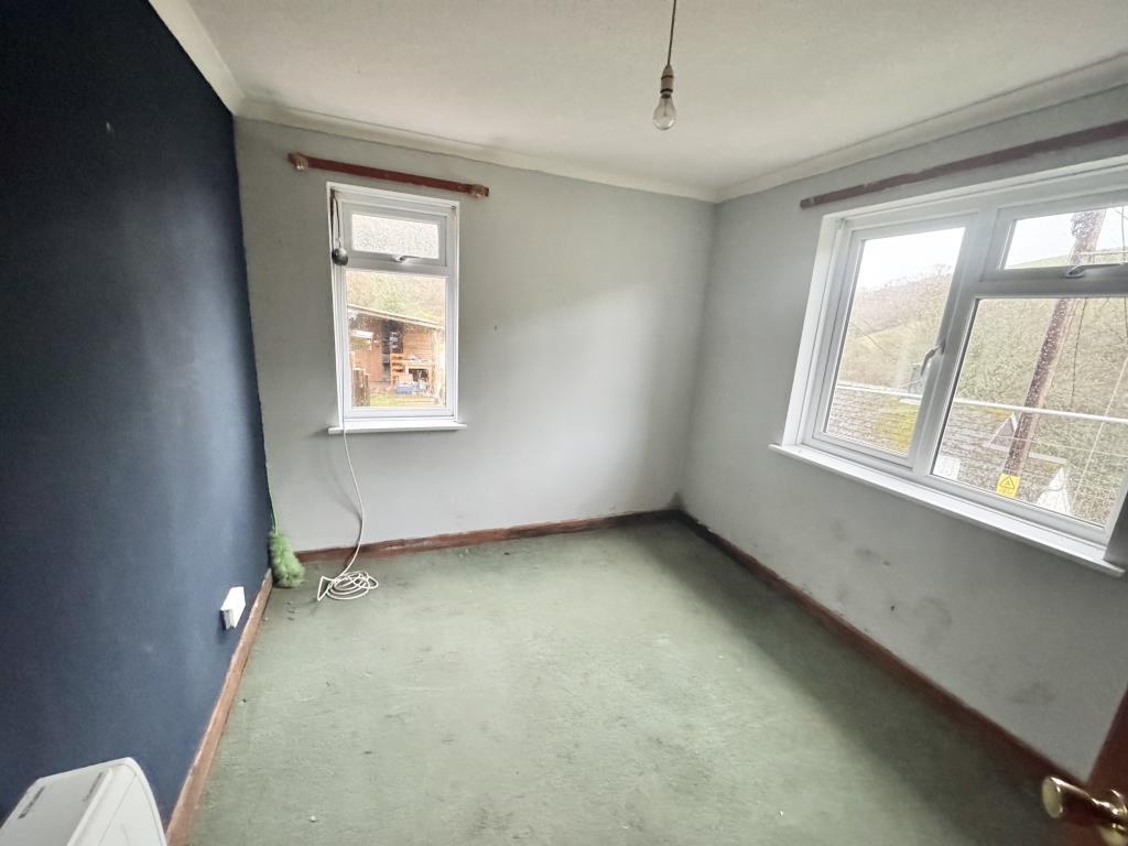 Lot: 51 - SEMI-DETACHED BUNGALOW FOR IMPROVEMENT - View of bedroom two
